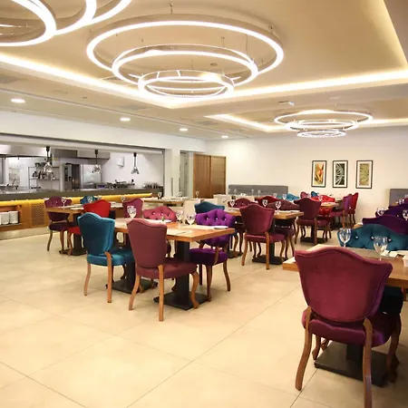 Hilton Garden Gimat