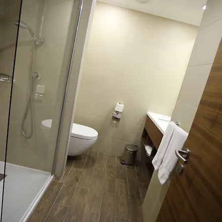 호텔 Hilton Garden Gimat