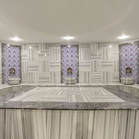 Hilton Garden Gimat 호텔