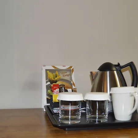 Hilton Garden Gimat 호텔 5*