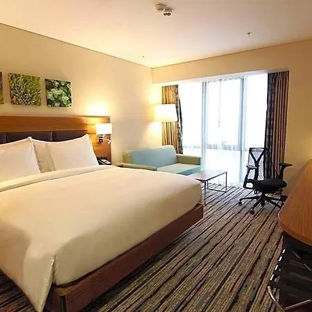 Hotel Hilton Garden Gimat 5*