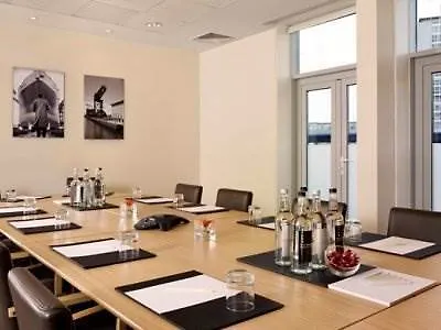 هيلتون جاردن إن جمات فندق 5*